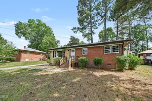 912 Larchwood Dr, Durham, NC 27713 - Photo 3