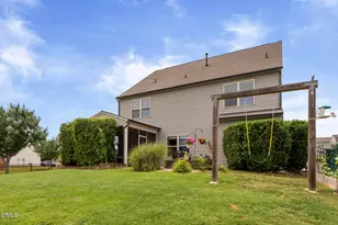 2504 Averon Dr, Fuquay Varina, NC 27526 - Photo 37