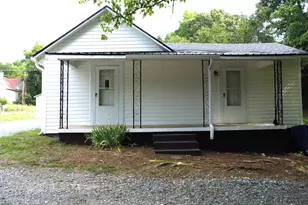 123 E Hill St, Haw River, NC 27258 - Photo 1