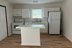 123 E Hill St, Haw River, NC 27258 - Photo 11
