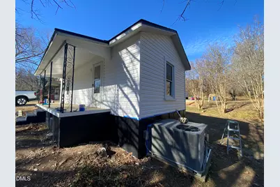 123 E Hill Street, Haw River, NC 27258 - Photo 5