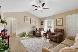 618 Lockwood Dr, Clayton, NC 27527 - Photo 27