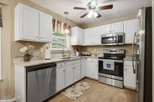 618 Lockwood Dr, Clayton, NC 27527 - Photo 29