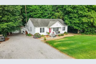 618 Lockwood Drive, Clayton, NC 27527 - Photo 5
