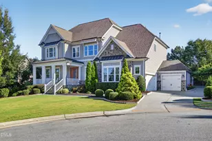 609 Cottsmore Ct, Cary, NC 27519 - Photo 3