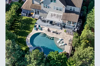 609 Cottsmore Court, Cary, NC 27519 - Photo 5