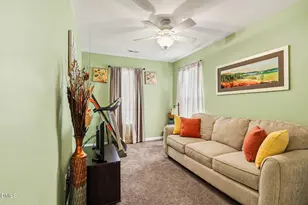 350 Gilman Ln, Raleigh, NC 27610 - Photo 15