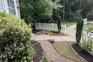 350 Gilman Ln, Raleigh, NC 27610 - Photo 3