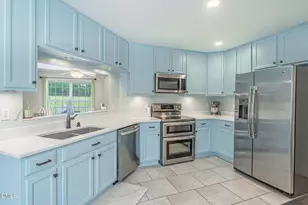 120 Mels Meadows Dr, Fuquay Varina, NC 27526 - Photo 9