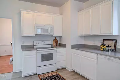2517 Cambridge Road, Burlington, NC 27215 - Photo 7