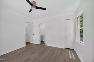 803 Oakley St, Graham, NC 27253 - Photo 15