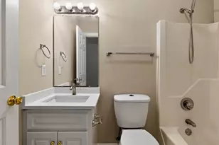 305 Neuse Ridge Dr, Clayton, NC 27527 - Photo 25
