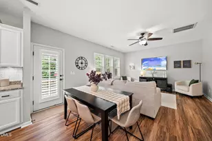 919 Award St, Fuquay Varina, NC 27526 - Photo 5