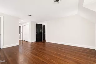 3725 Hope Valley Rd, Durham, NC 27707 - Photo 17