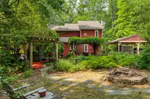 818 Lake Forest Dr, Raleigh, NC 27615 - Photo 3