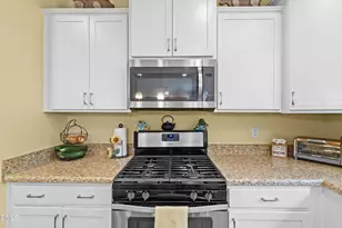 1033 Leatherstone Ln, Fuquay-Varina, NC 27526 - Photo 21