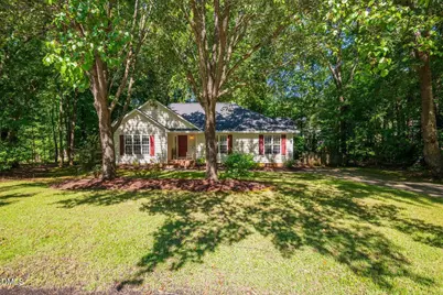 110 Brampton Circle, Clayton, NC 27527 - Photo 3