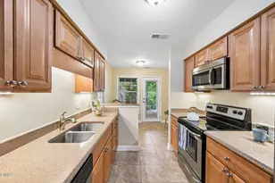 101 White Oak Way, Chapel Hill, NC 27514 - Photo 9