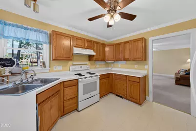 417 Arbor Creek Drive, Holly Springs, NC 27540 - Photo 15