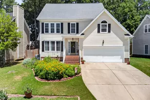 417 Arbor Creek Dr, Holly Springs, NC 27540 - Photo 3