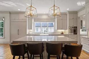 2825 Claremont Rd, Raleigh, NC 27608 - Photo 13