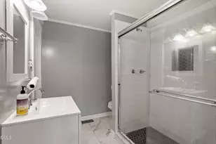 916 N Buchanan Blvd, Durham, NC 27701 - Photo 25