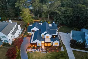 5301 Inglewood Ln, Raleigh, NC 27609 - Photo 3