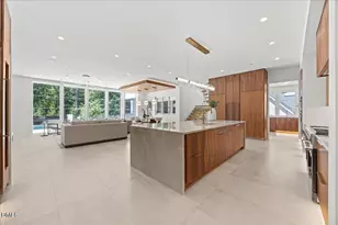 5301 Inglewood Ln, Raleigh, NC 27609 - Photo 11