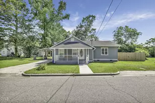 110 Campbell St, Lumberton, NC 28358 - Photo 5