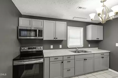 110 Campbell Street, Lumberton, NC 28358 - Photo 25