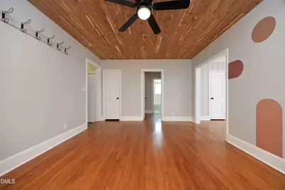 907 S 2nd Street, Smithfield, NC 27577 - Photo 3