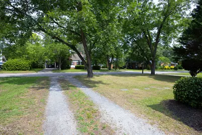 907 S 2nd Street, Smithfield, NC 27577 - Photo 3