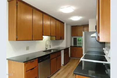 424 Fairoaks Circle, Chapel Hill, NC 27516 - Photo 11