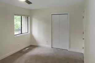 424 Fairoaks Cir, Chapel Hill, NC 27516 - Photo 19