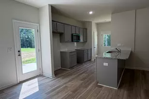333 Constellation Ct, Benson, NC 27504 - Photo 13