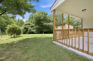 7028 Barlows Knoll St, Raleigh, NC 27610 - Photo 27