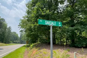 172 Oakdale Dr, Roxboro, NC 27574 - Photo 1