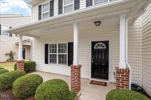 204 Cline Falls Dr, Holly Springs, NC 27540 - Photo 3