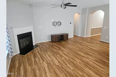 1432 Dairy Glen Drive, Fuquay-Varina, NC 27526 - Photo 5