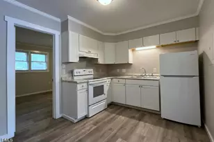528 Matthews St, Rocky Mount, NC 27801 - Photo 3
