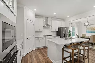 1033 Bellewood Park Dr, Angier, NC 27501 - Photo 9