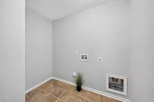111 Brockton Ridge Dr, Garner, NC 27529 - Photo 47
