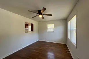 8324 Stephenson Rd, Apex, NC 27539 - Photo 3