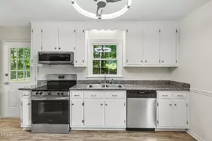 2510 Wade Hampton Rd, Hillsborough, NC 27278 - Photo 3