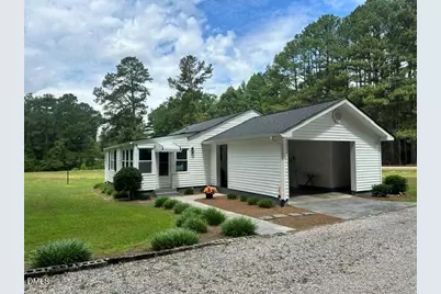 560 Clyde Pearce Road, Zebulon, NC 27597 - Photo 5