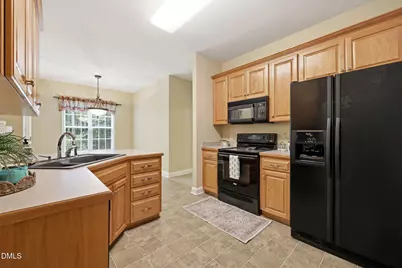 99 Athol Court, Clayton, NC 27527 - Photo 7