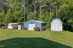 200 Sunray Dr, Clayton, NC 27520 - Photo 9