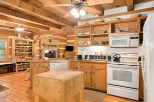 2424 Dimmocks Mill Rd, Hillsborough, NC 27278 - Photo 17
