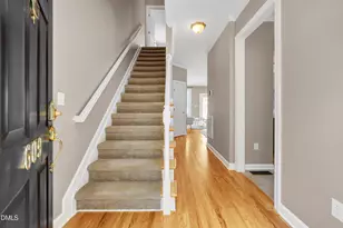 609 Copperline Dr, Chapel Hill, NC 27516 - Photo 5