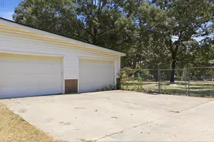 4335 Robby Rd, La Grange, NC 28551 - Photo 5